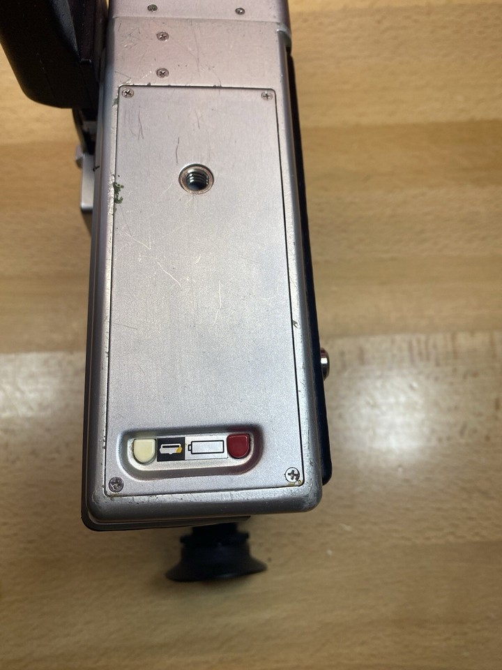 Canon Auto Zoom 814 Electronic Super8 Movie Camera NOT tested AS IS