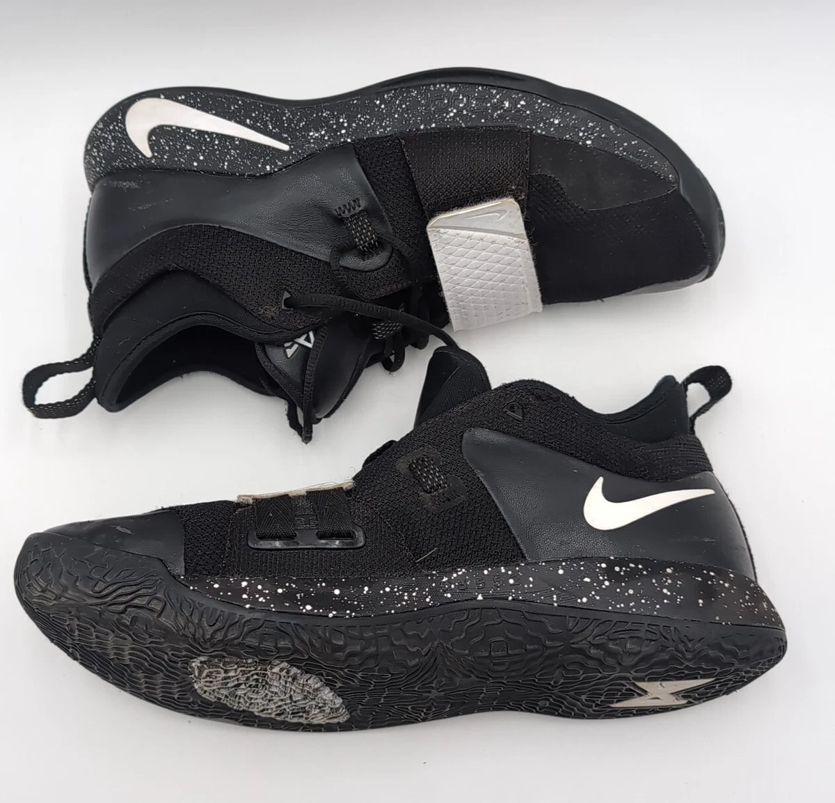 Nike men's pg hotsell 2.5 tb basketball shoes