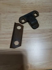 101070 8161136 Clip Wear Plate Simplicity Allis Chalmers Sickle Bar Mower 46" 