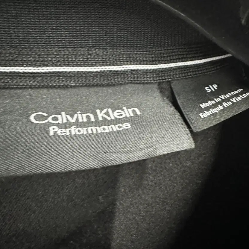 Calvin Klein Women's Loose Fit Shell Sweatshirt Size 90 thumbnail 4