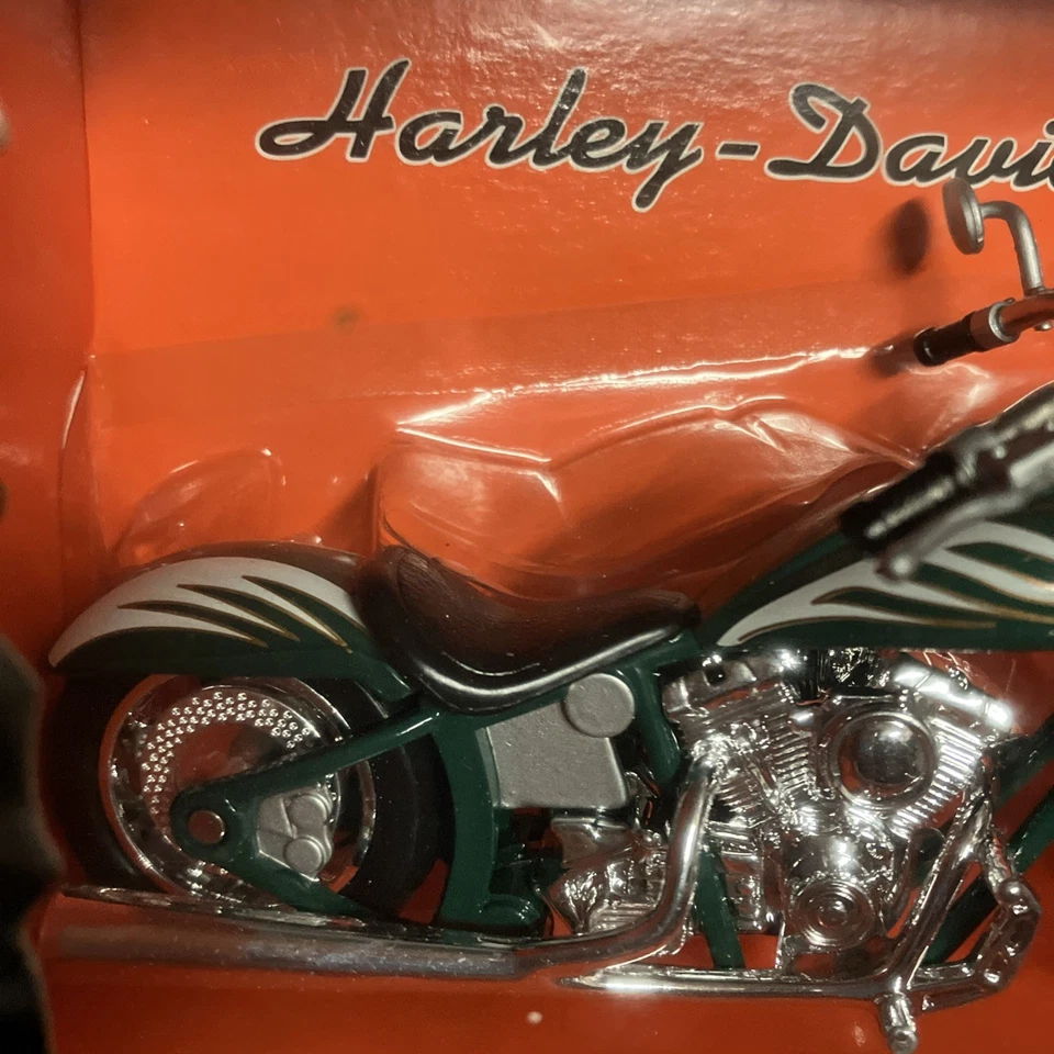 Harley Davidson 1:17 FXSTS/FXSTSI Springer Softail Spin Master Metal Maxx - NUEVA Foto 3 de 4