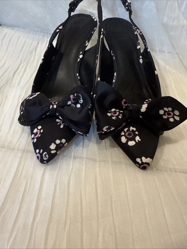 Bomba Tory Burch Rosalind cetim slingback tamanho 8.5 - Imagem 3 de 4