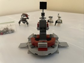 LEGO Star Wars: Clone Troopers Vs. Droidekas (75000) INCOMPLETE AND READ DESC