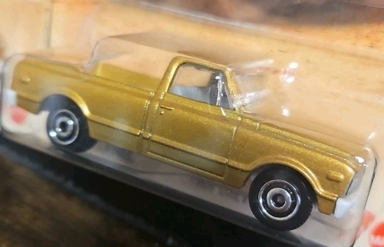 Matchbox 1968 CHEVY C10 Gold - Packaging ERROR! Lot of 2 *See