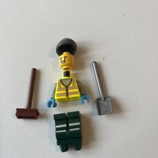LEGO CTY1966 SNOWPLOUGH DRIVER WITH BRUSH & SHOVEL NEW