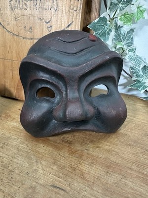Vintage Pappmaché Maskerade Maske signiert Ninian Kinnier Wilson Kostüm Maske