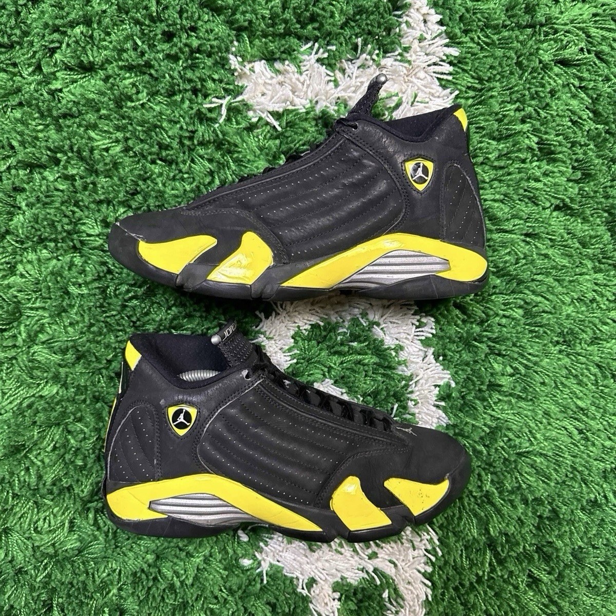 Air Jordan 14 Retro 'Thunder' Sneakers Size 9 487471-070