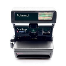 Polaroid One Step Close Up 600 Film Camera w/Strap in Good Condition