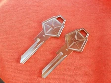2 DODGE PLYMOUTH CHRYSLER TRUCK MOPAR LOGO NOS IGNITION KEY BLANKS 320514