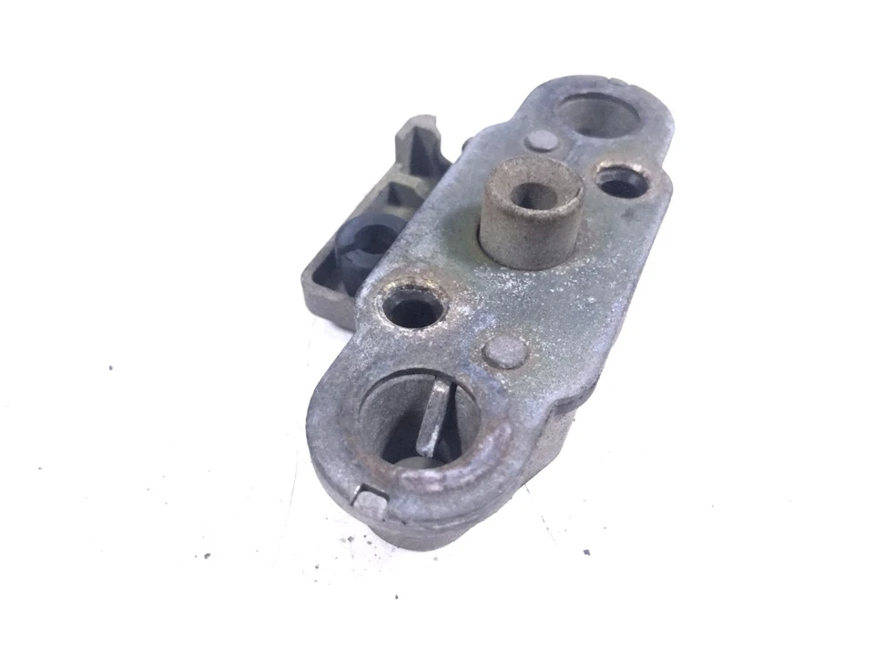 90 Suzuki Katana 1100 GSX1100F Pestillo Asiento Trasero Bloqueo Liberación Envío Gratis Foto 3 de 4