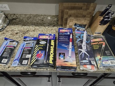 Vintage  Estes Sealed Rocket Lot Wizard Prowler Python Sentinel Fireflash Etc 10