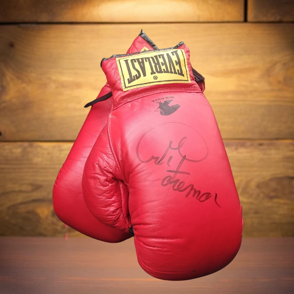 Guante de Boxeo George Foreman Autografiado Rojo Everlast - Juego, Un Guante Firmado Foto 3 de 4