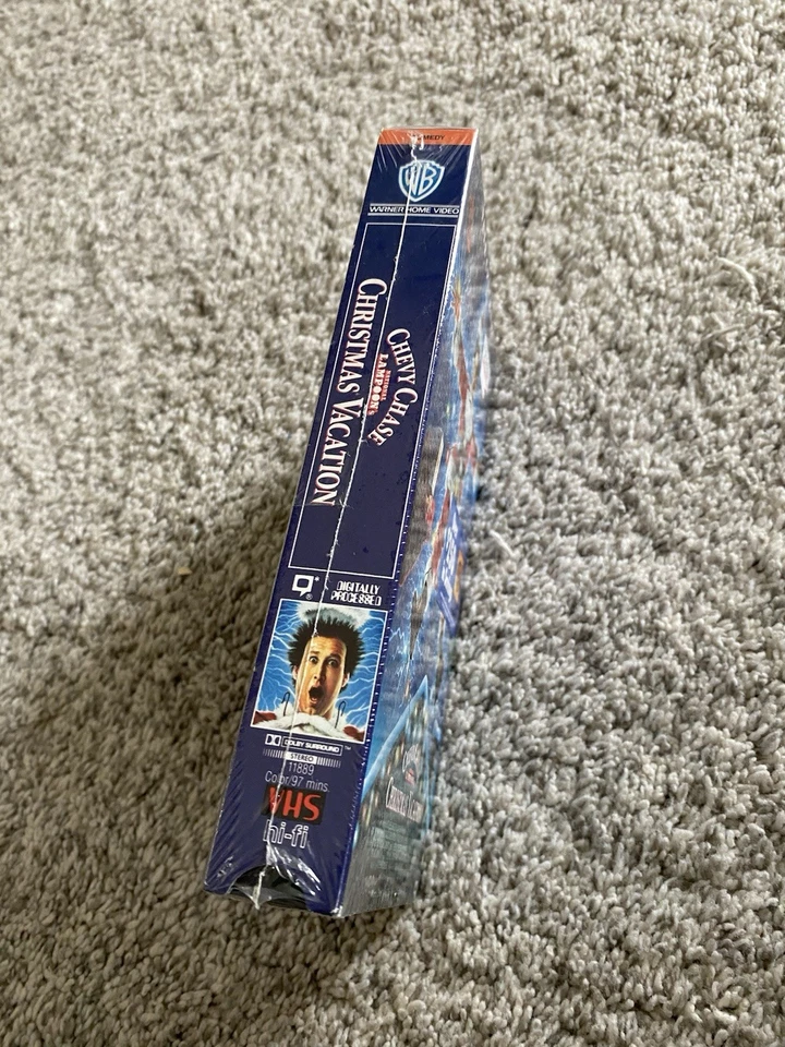 National Lampoons Christmas Vacation VHS Tape Brand New Sealed Y2K Hype Sticker - Imagem 4 de 4