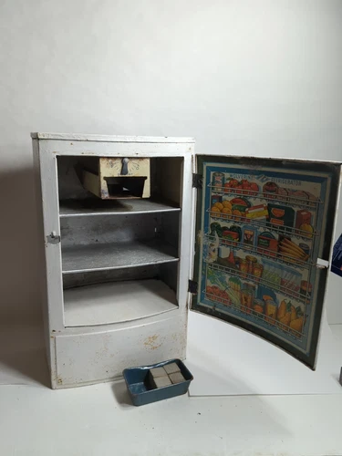 Vintage 1950'S Wolverine Polar Tin Toy Refrigerator