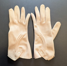 Vintage Cotton Gloves Tailored Beige Cotton Wrist Length Button Closure