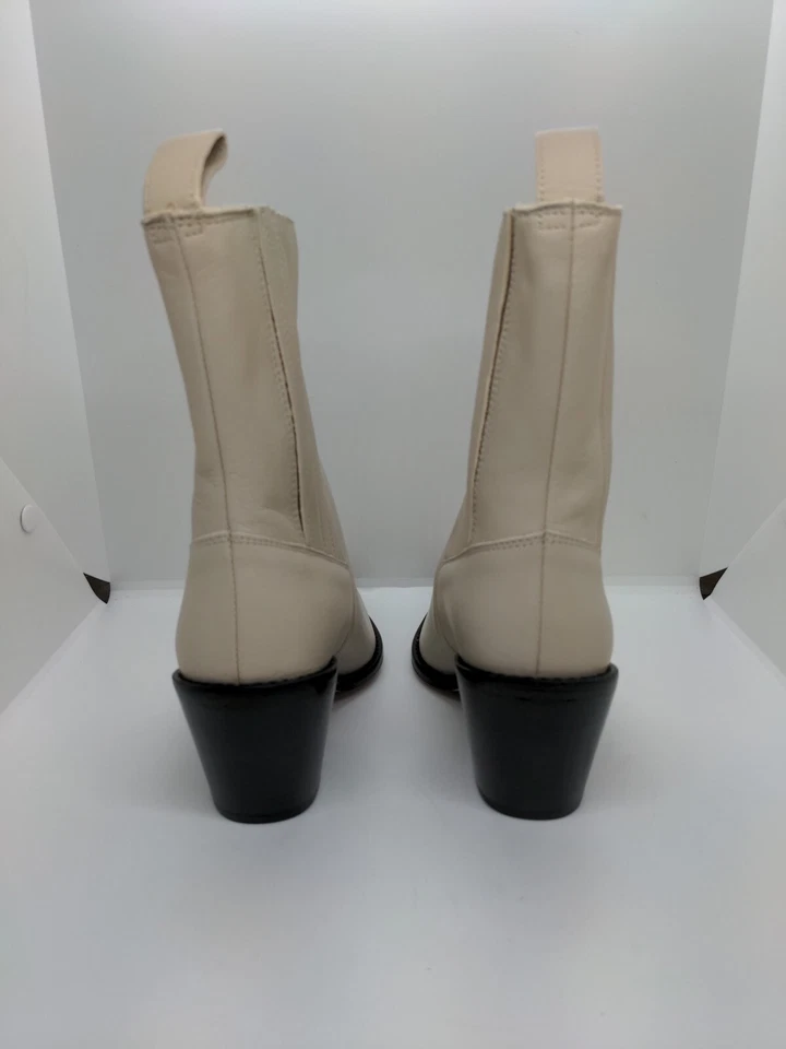 Женские кожаные ковбойские сапоги New & Other Stories белые размер 6 - Изображение 4 из 4