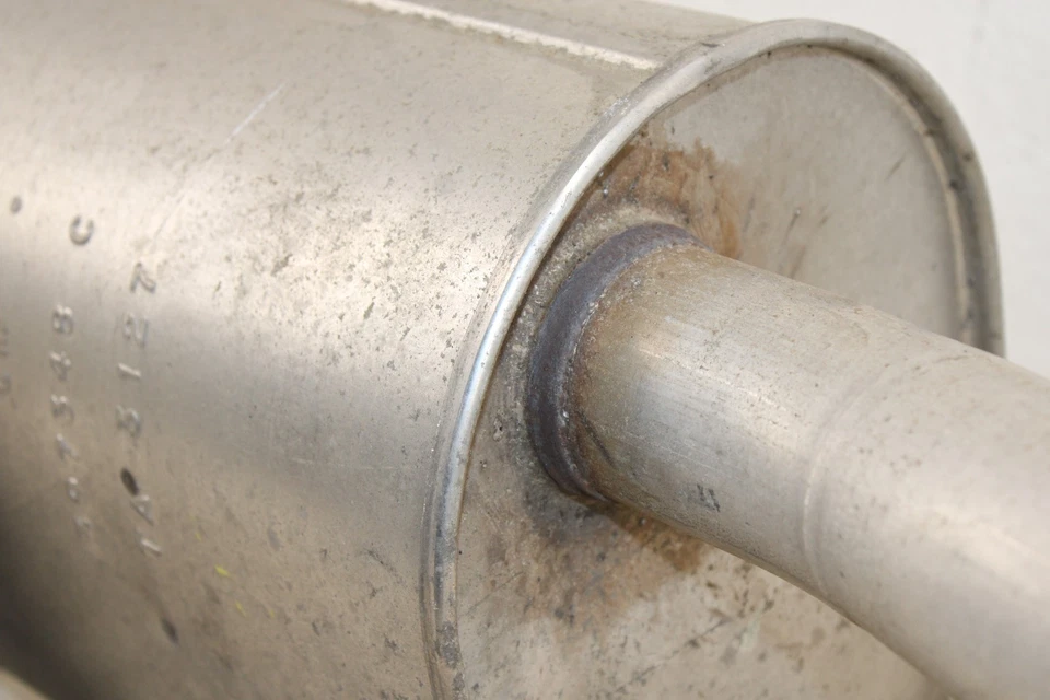 Silenciador de escape derecho Chevrolet Corvette 2005-2008 OEM MJ50 Foto 4 de 4