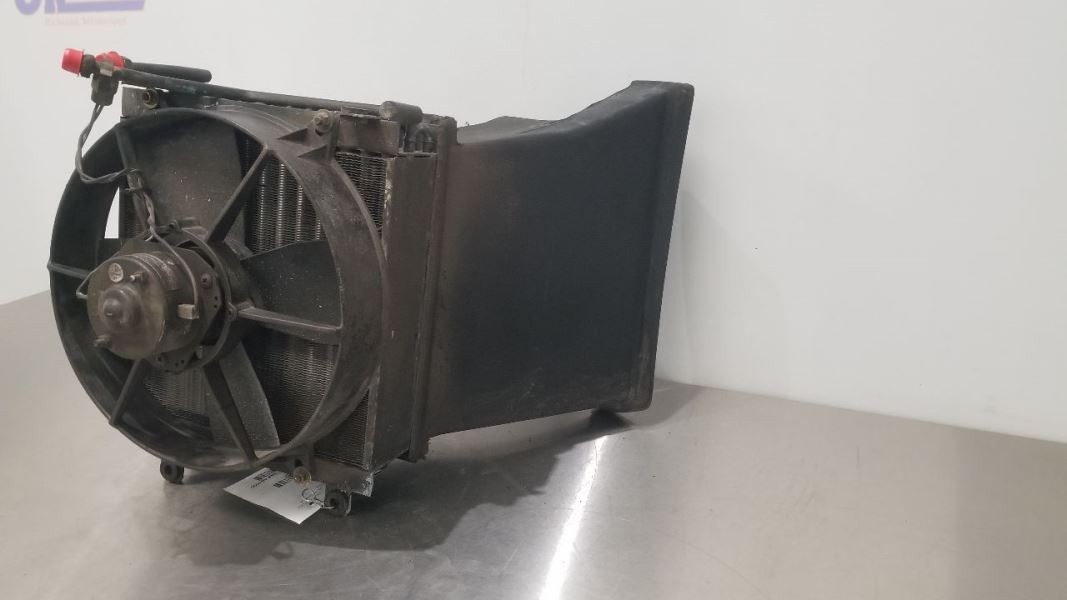 1990 FERRARI TESTAROSSA TRANSMISSION COOLER WITH FAN
