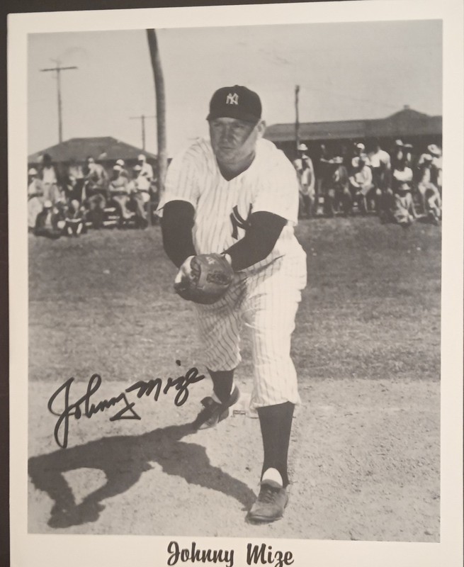 Johnny Mize Signed 8 x 10 