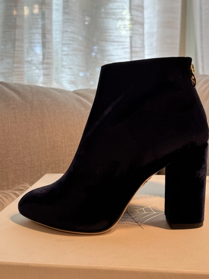 Charlotte Olympia 37.5 Velvet Ankle boots BNIB Authentic - Image 2 of 4