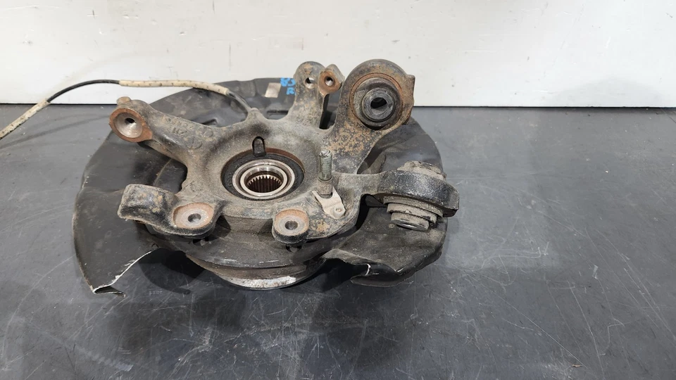 ✅ 07-13 OEM BMW E82 E90 E92 E93 Rear Right Passenger Hub Spindle Bearing Knuckle - Image 4 of 4