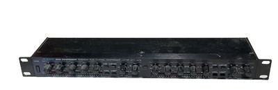 **Alesis Effects 3630 Dual Channel Compressor** 10725 M0187 006