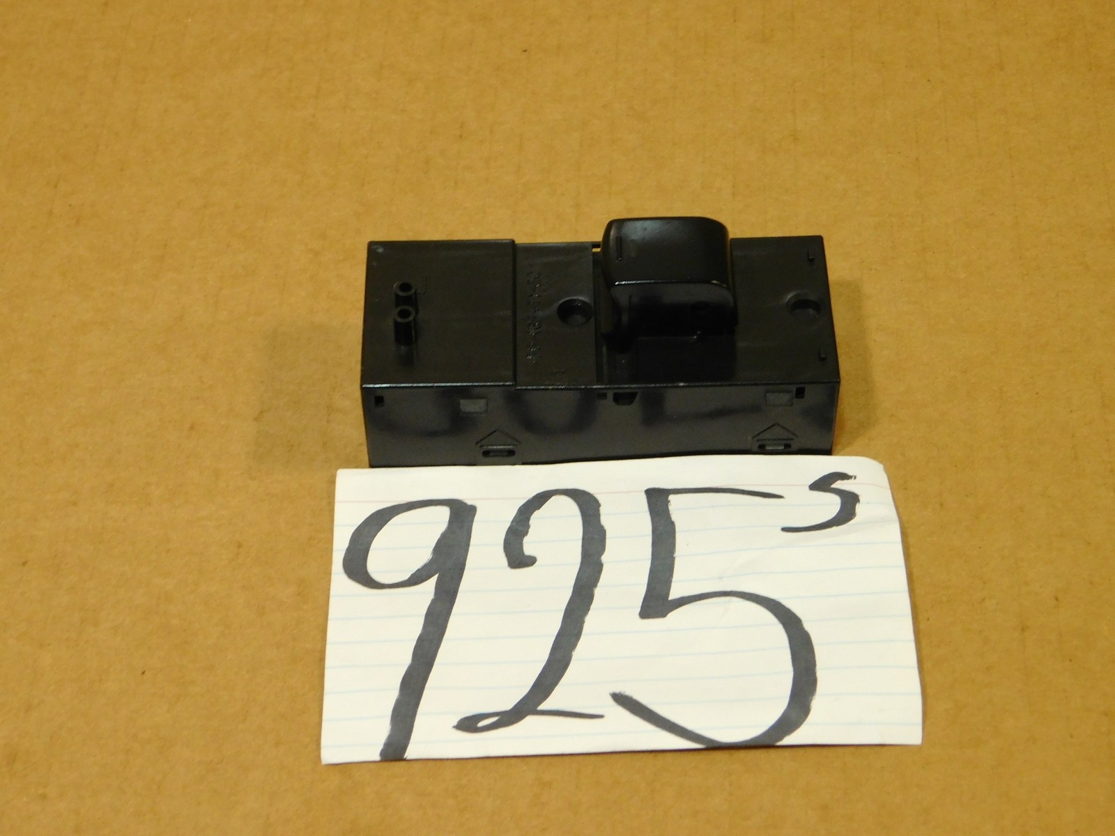 2003 - 2004 Infiniti M45 DRIVER Rear Window Switch USED #925-S