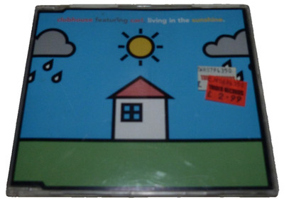 Clubhouse Featuring Carl - Living In The Sunshine - CD - VGC - Techno - House