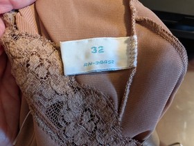Vintage Lorraine Lingerie Women's Taupe Nylon w/ Lace Short Full Slip size 32