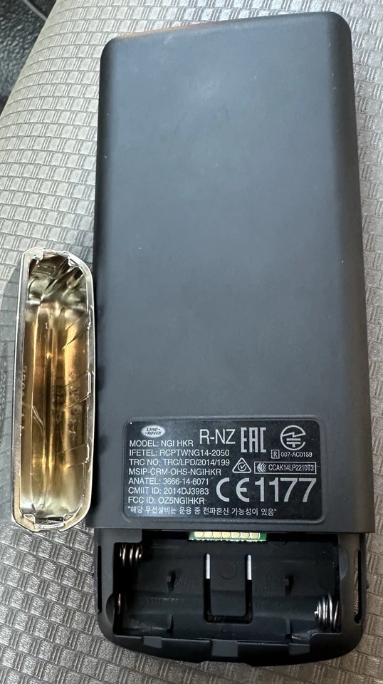 Land Rover Range Rover Westminster 2017 DVD entretenimiento remoto asiento trasero OEM Foto 3 de 3