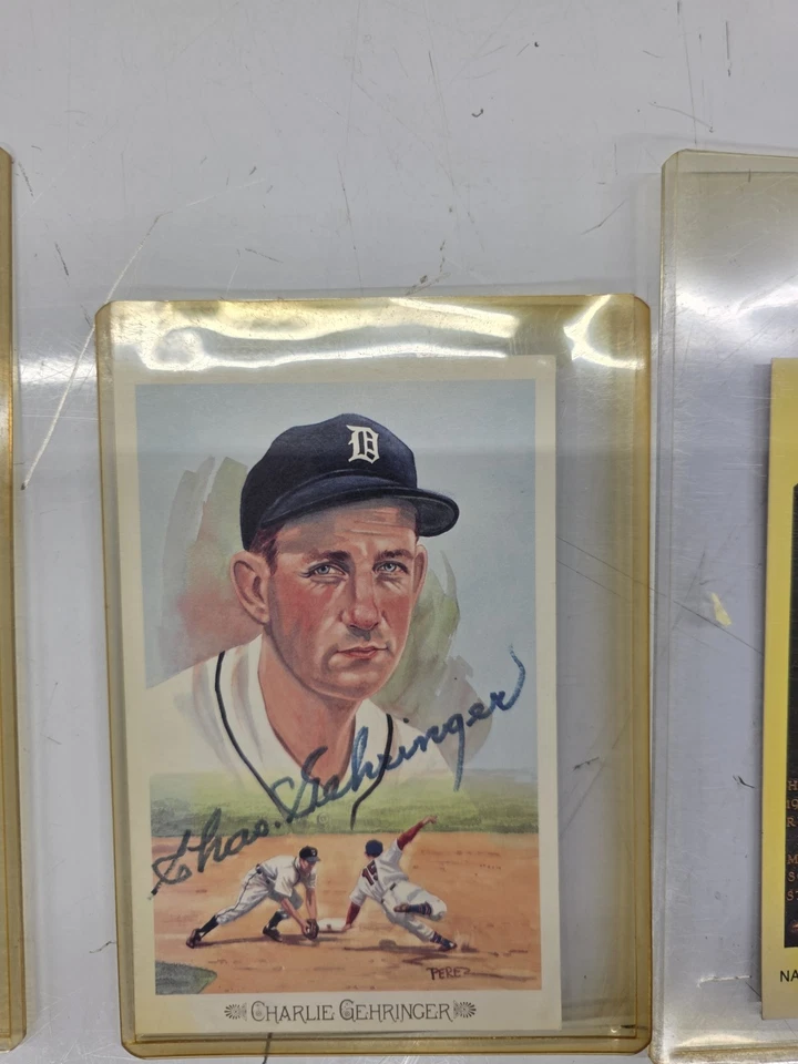 Lot Of Signed Vintage Baseball Postcard, Photos, Duke Snider, Gehringer, Sewell - Image 4 of 4