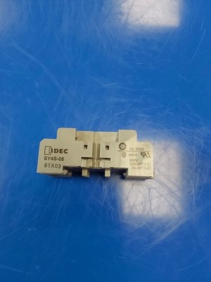 IDEC SY4S-05 RELAY SOCKET