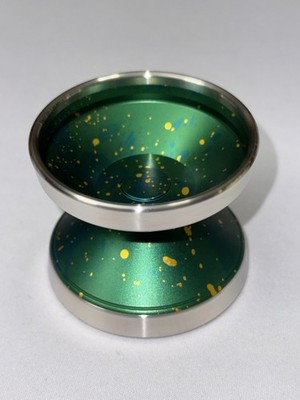 G2 GSquared Yoyos AL7 Wraith Bimetal Yoyo - Swamp Spark - Mint