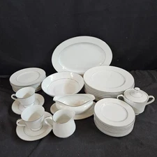 Gildhar Limited Fine Porcelain China Cameo Dish Set White and Silver