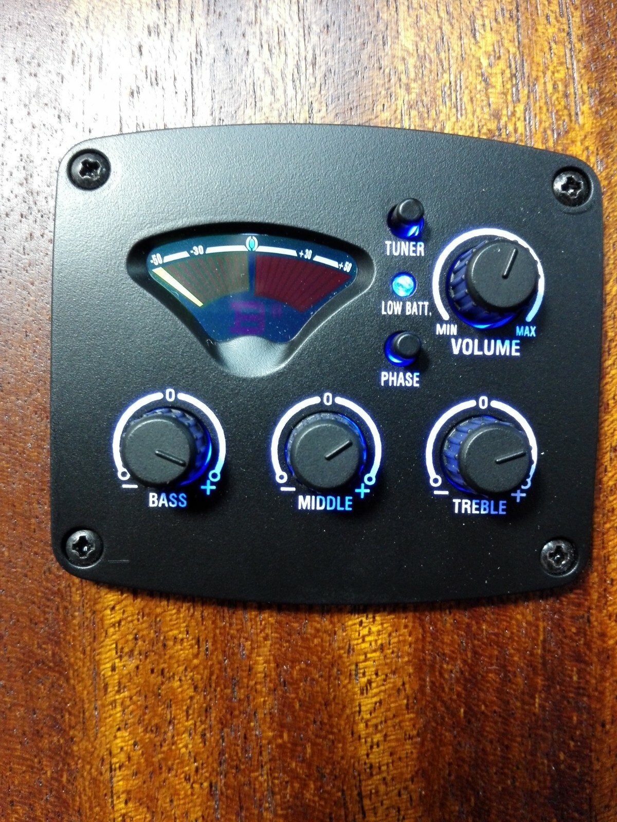 Caraya Safair Series 34EQ Electro-Acoustic