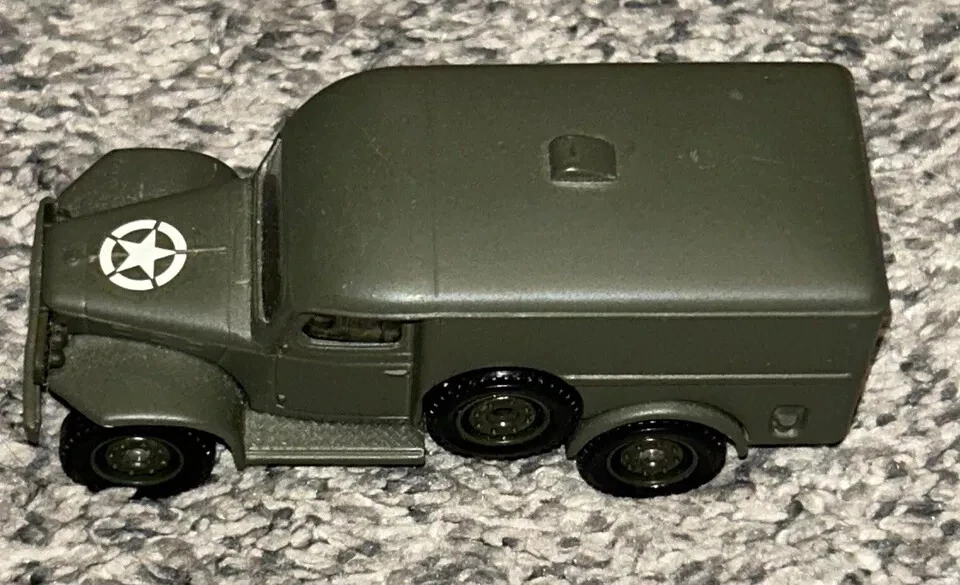 Solido 1/50, Dodge 4x4 Canon 37mm US Army, WW2, Neuf (14