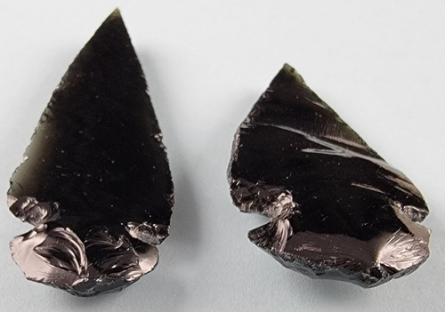 Lot of 2 Arrowhead Black Onyx in Appearance Approx 1.75"-2.5" Modern - Picture 7 of 12