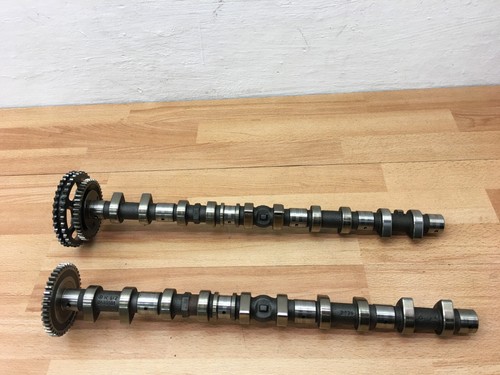 Mercedes W211 270CDI OM647 Nockenwelle Auslass & Einlass Seite Paar R6120510001