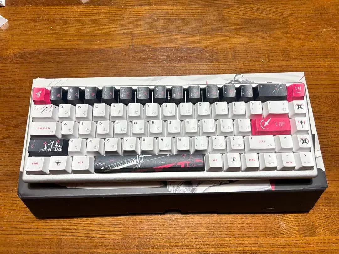 Yuki Aim gaming keyboard Polar 65 Keyboard Katana Edition Used