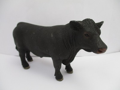 Schleich Black Angus Bull Cow Figure 2018 Cattle Farm Livestock