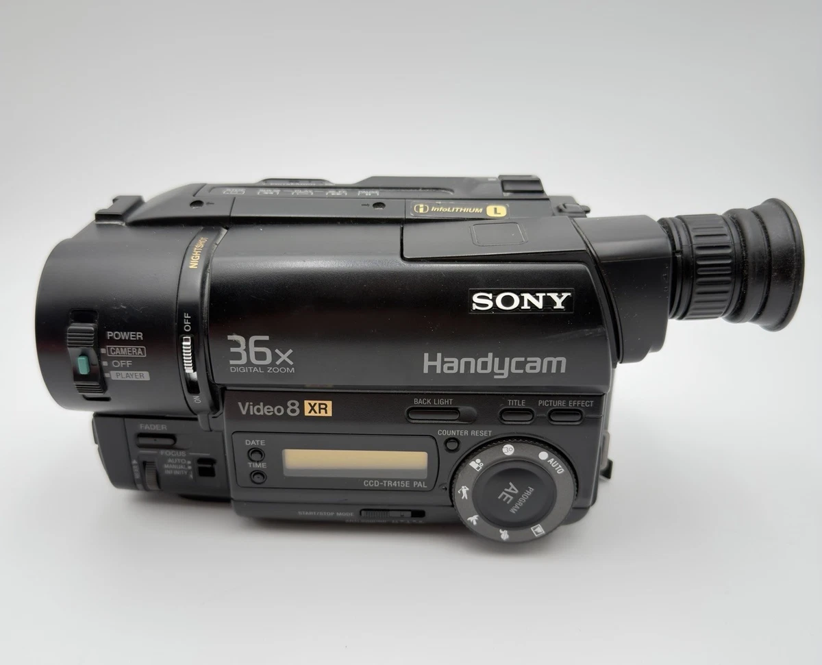 Videocámara Sony Video8 (Hi8) CCD-TR415E con función de reproducción Hi8 - Probada