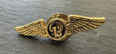 VINTAGE BEECHCRAFT GOLD TONE METAL WINGS PIN TACK G342