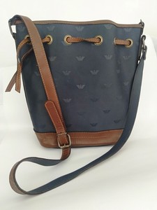 emporio armani women's shoulder bag