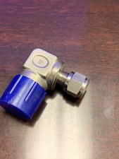 HOKE STAINLESS STEEL MALE ELBOW 1/4 TUBE OD X 1/2 MALE SWAGELOK REF SS-400-2-8