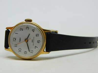 Timex Three-Hand Wind-up Analog Women's Watch Needs a New Band