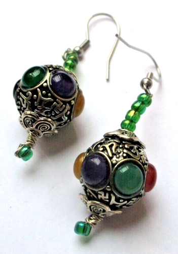Boucles D'oreilles Percées Vintage Couleur Or Et Argent - Modèle 2716, Occasion En Parfait état