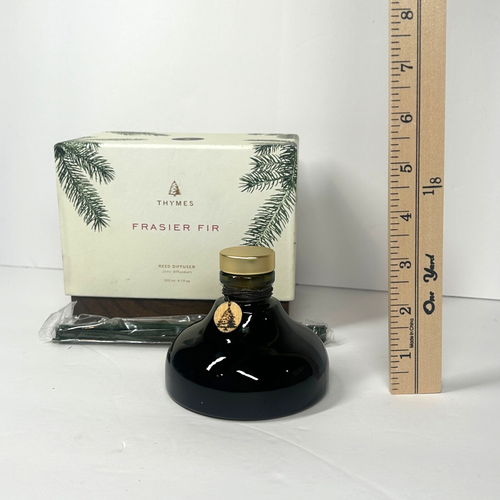 Pura Thymes Frasier Fir Diffuser Set 4.1 oz Fragrance Oil Reeds Glass Bottle - Picture 2 of 6