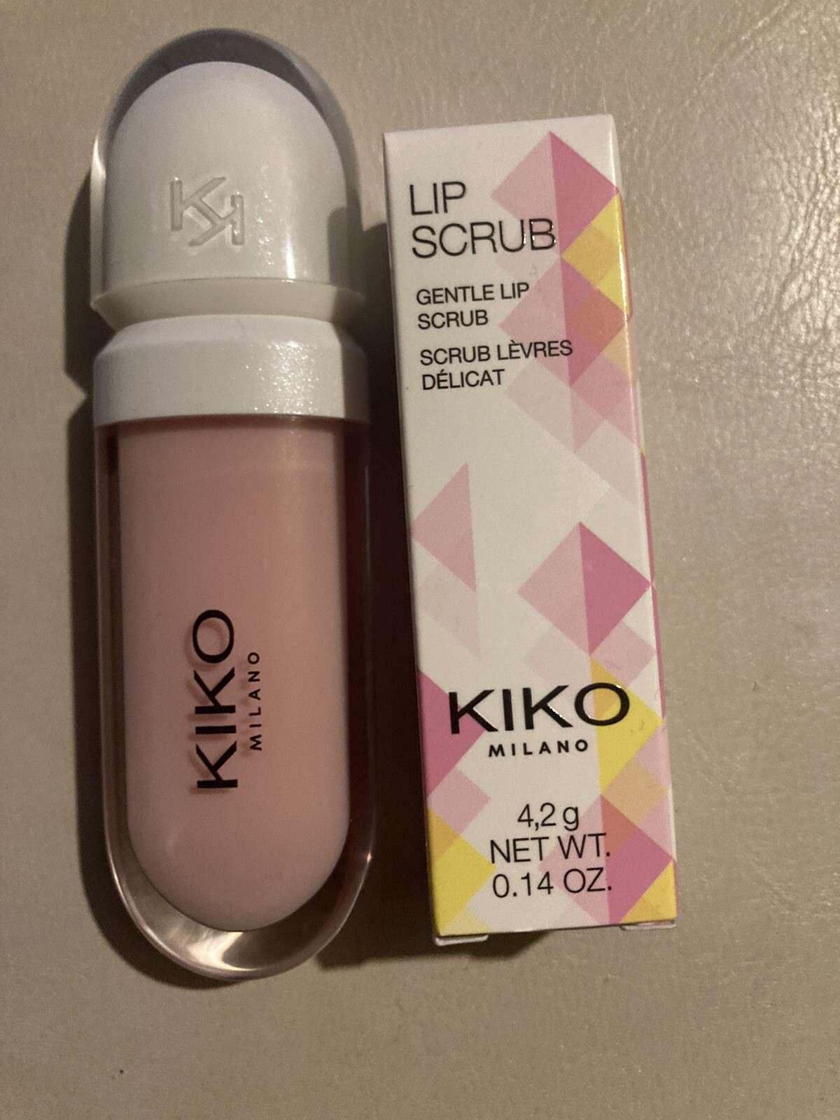KIKO Milano Lip Volume Perfecting, Tuto Rose & Lip Scrub Set (PERFECT