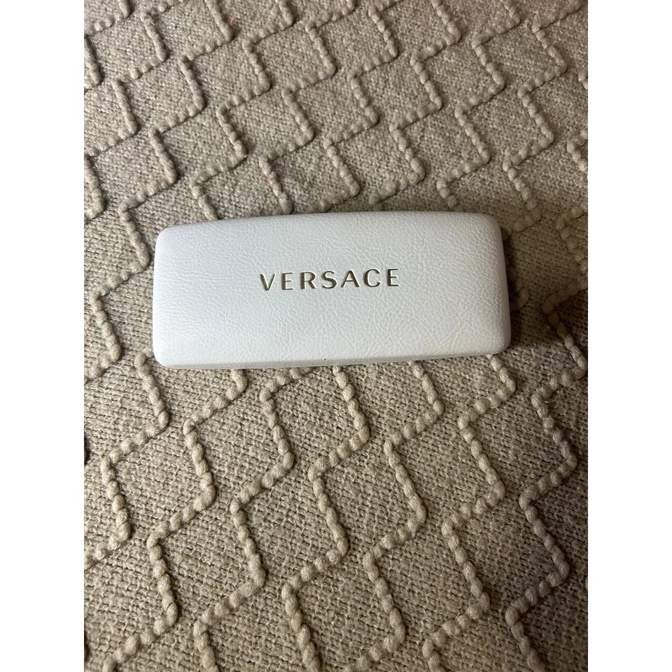 范思哲女士处方眼镜带乌龟  — 第 3/4 张图片