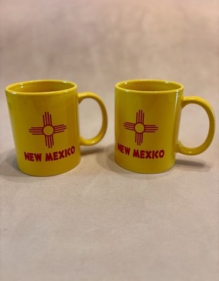 Set Vintage New Mexico State Tourist Coffee Mugs Two 2 Red Zia Sun Western